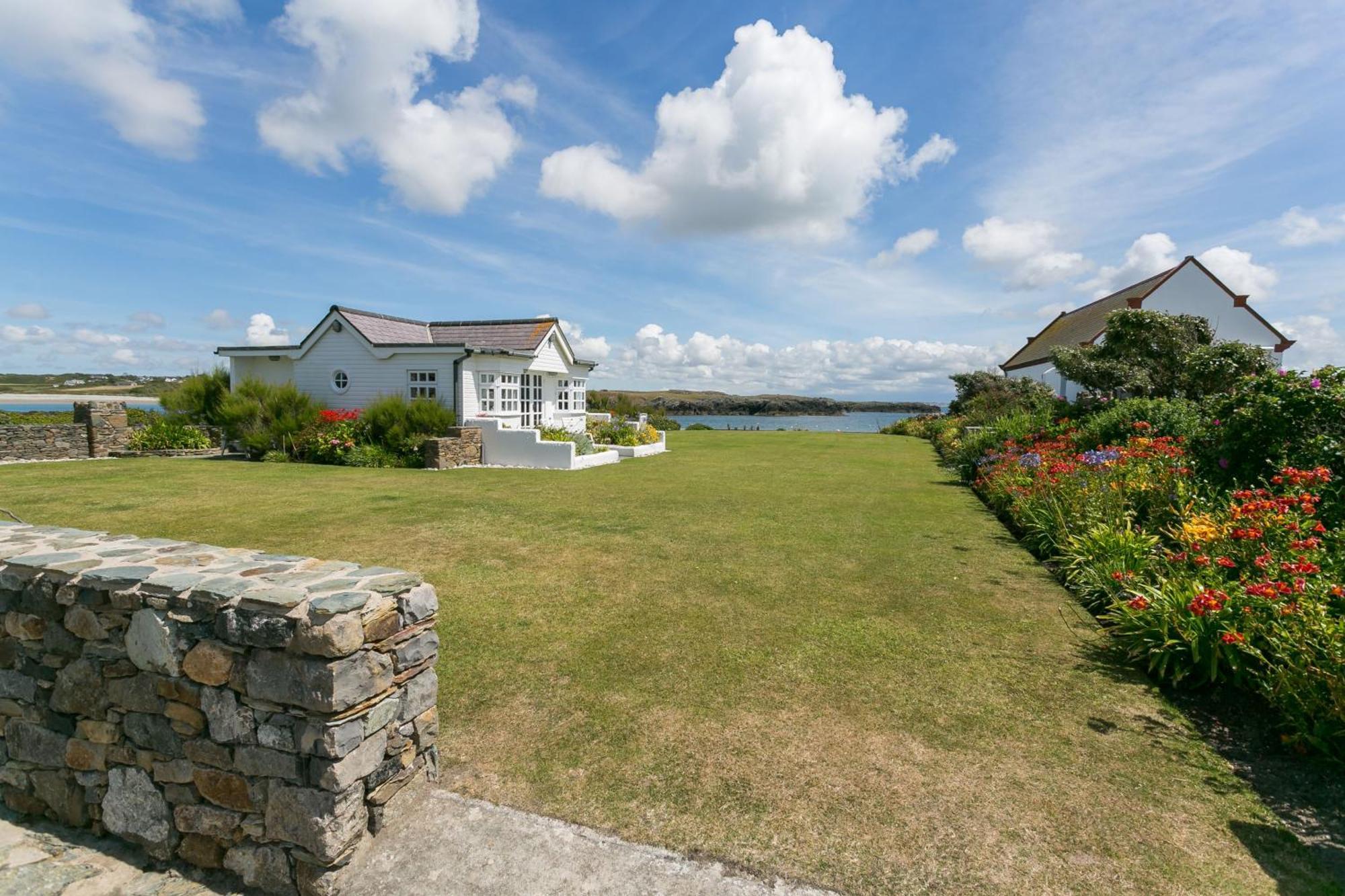 Rhoscolyn Pen Y Graig 빌라 외부 사진