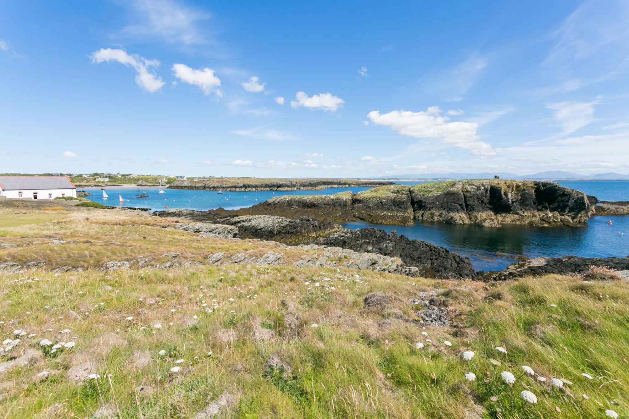 Rhoscolyn Pen Y Graig 빌라 외부 사진